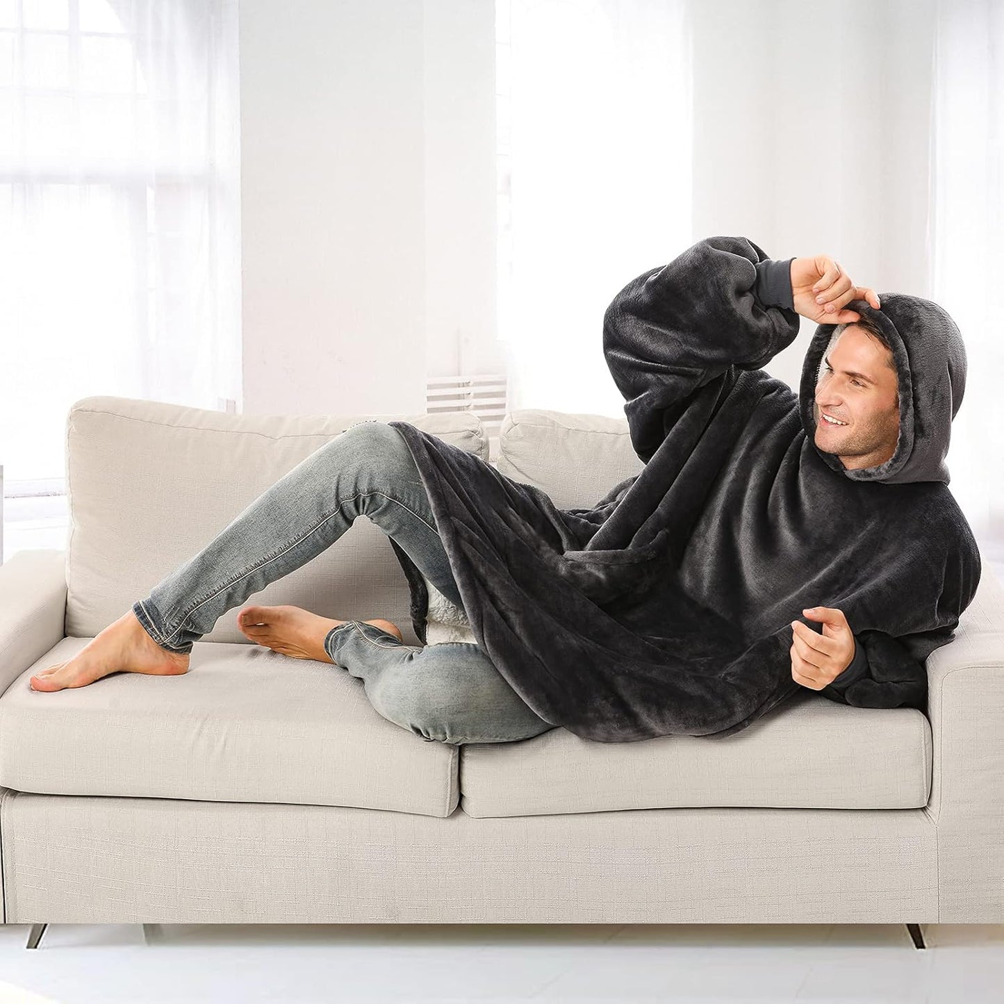 Venustas Oversized Wearable Blanket Hoodie - Ultra-Cozy Sherpa Sweatshirt for All-Ages Warmth and Comfort